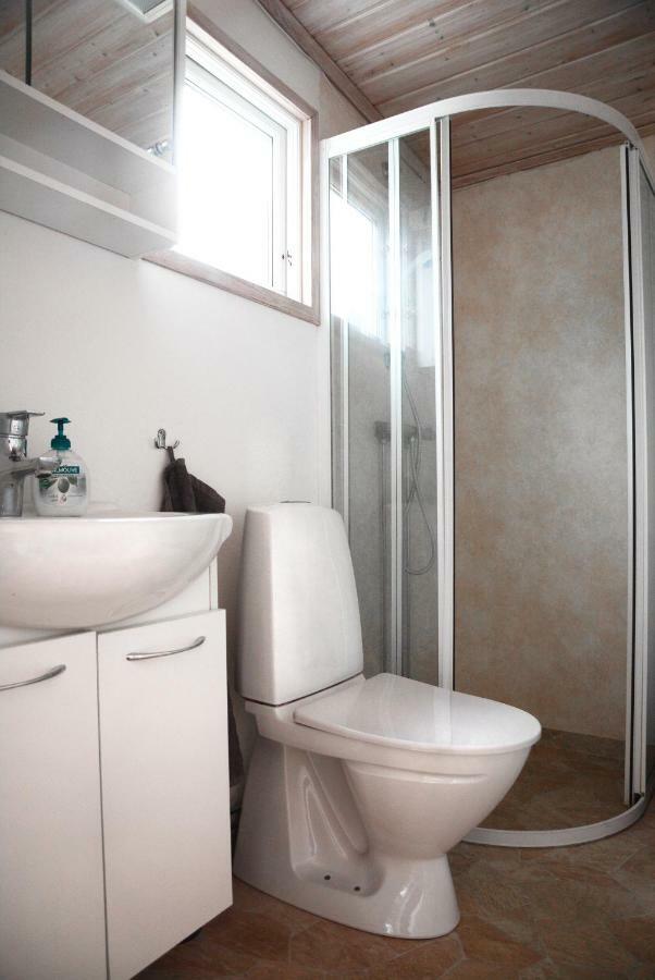 Falu Vildvattenpark Villa Falun Ngoại thất bức ảnh